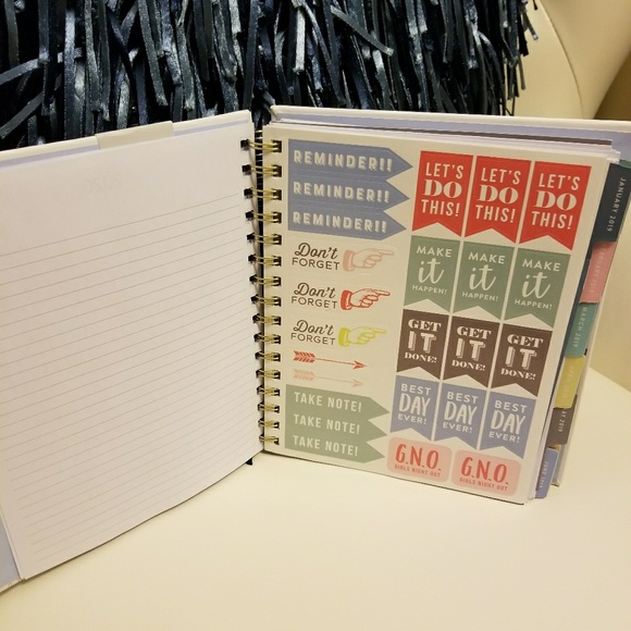 Newsome dog planner 2019 - Picture 6 of 8